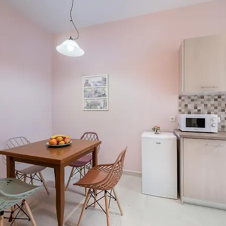 M 100m From The Ханья