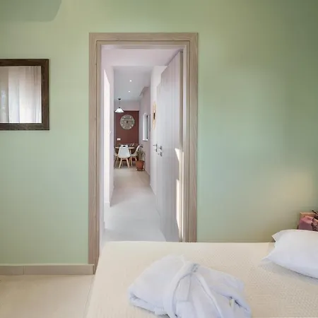 M 100m From The Апартаменты