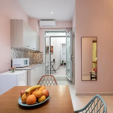 M 100m From The * Ханья