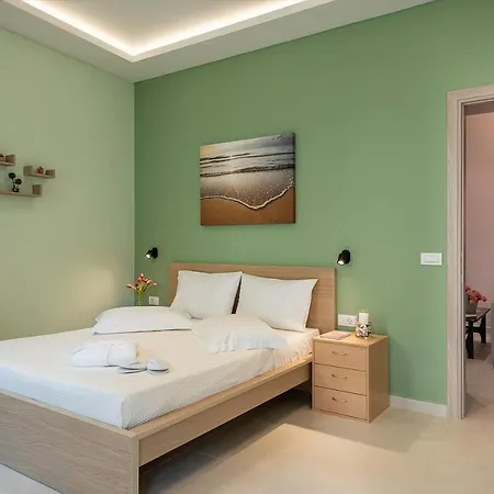 M 100m From The Апартаменты Ханья