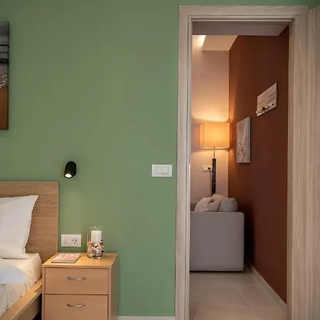 M 100m From The Апартаменты Ханья