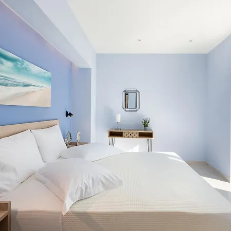 Apartment M 100m From The *