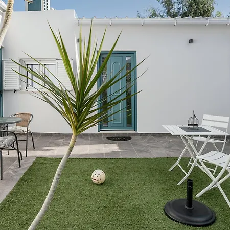 Apartment M 100m From The *
