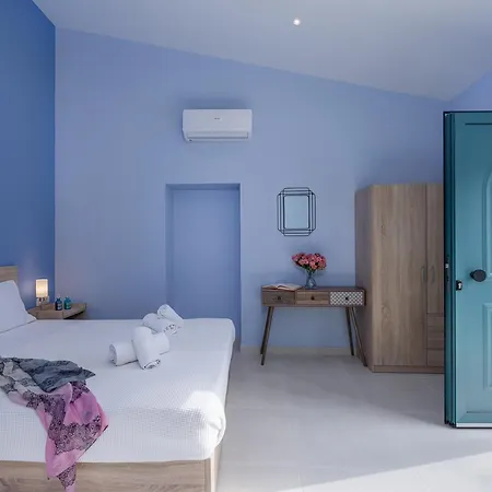 Апартаменты M 100m From The Ханья